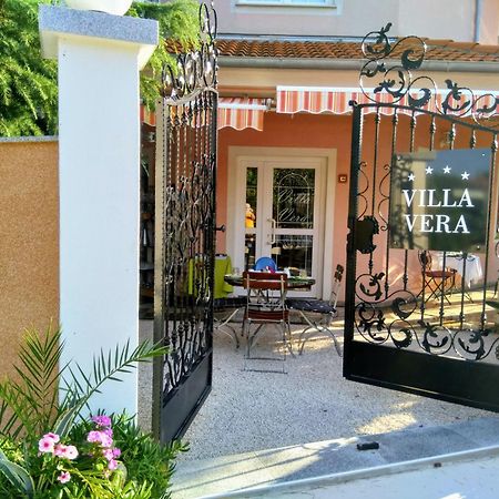 Hotel Villa Vera 2 Fazana Ngoại thất bức ảnh